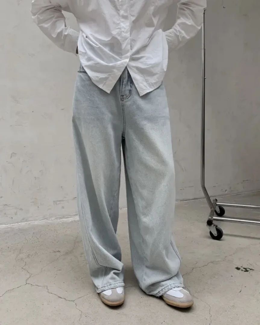 做旧宽松浅色牛仔裤女 拖地裤