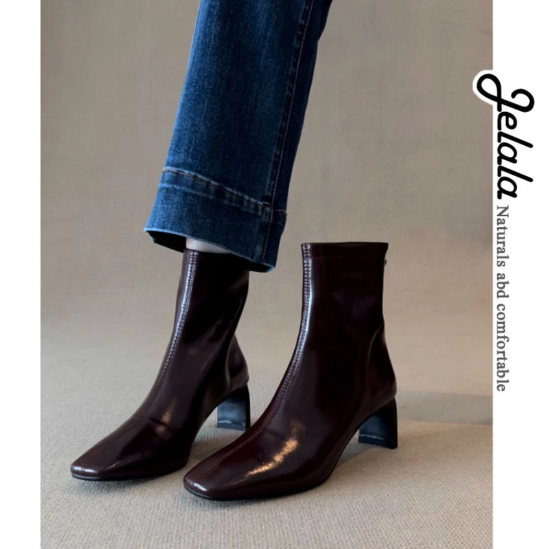 JELALA·复古棕色尖头中跟切尔西靴秋冬新款显高舒适百搭女靴A223