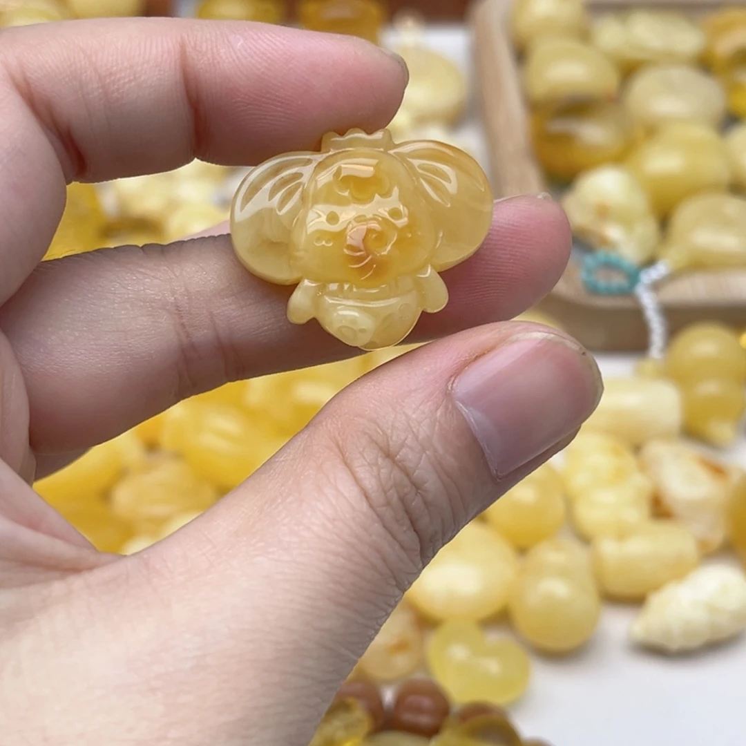 蜜蜡未镶嵌裸石天然