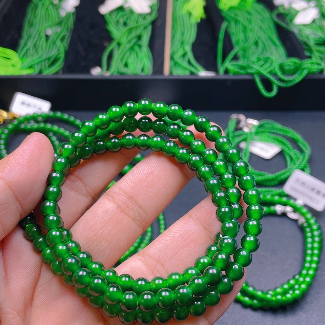 翡翠未镶嵌颈饰888888888888