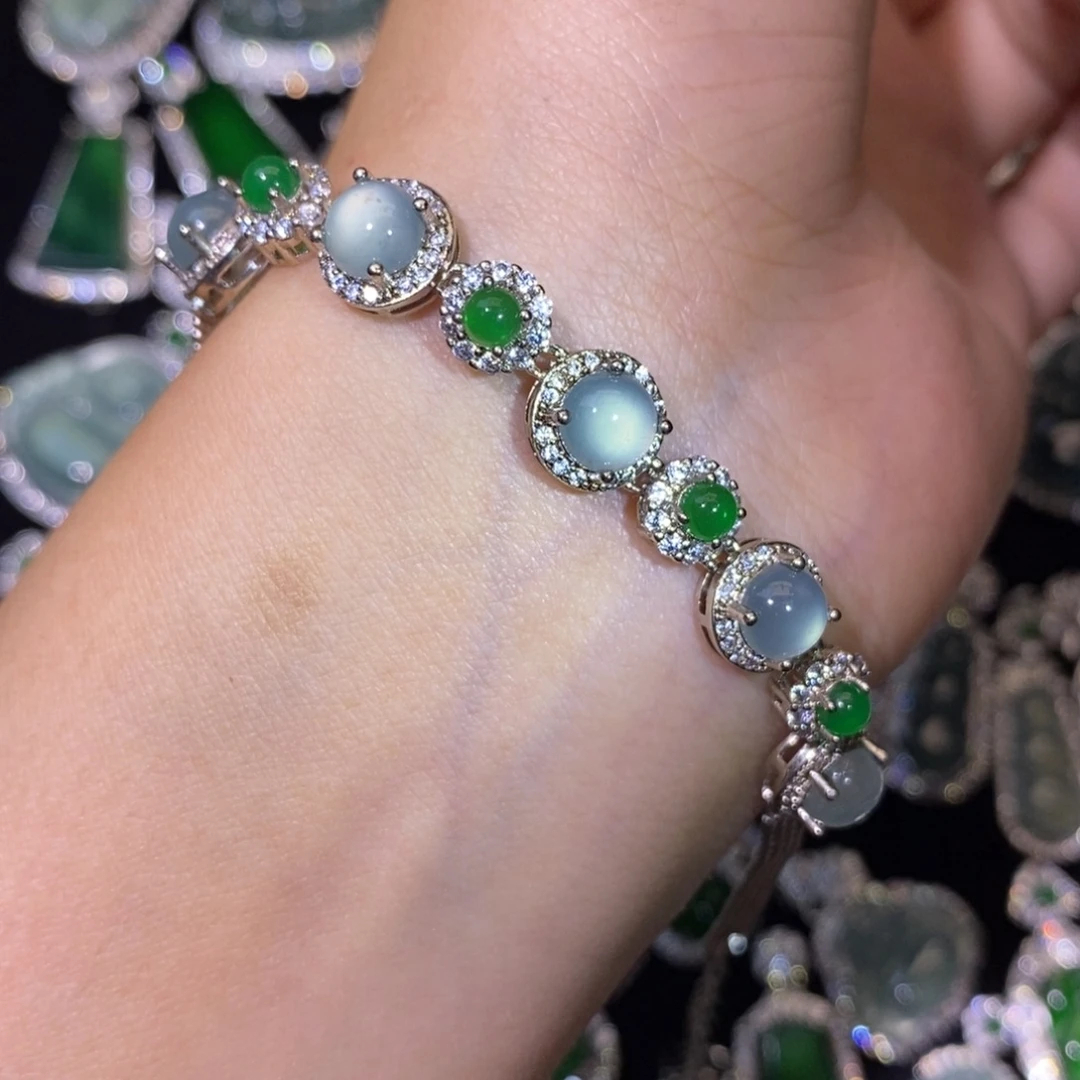 翡翠未镶嵌颈饰天然