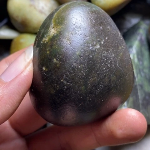 未镶嵌和田玉（糖玉）挂件