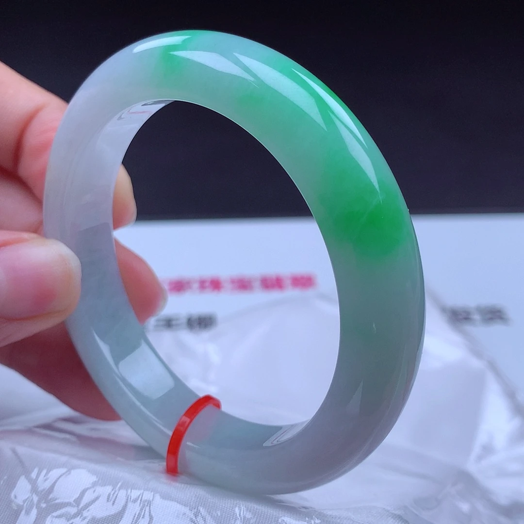 翡翠未镶嵌手镯手镯001909