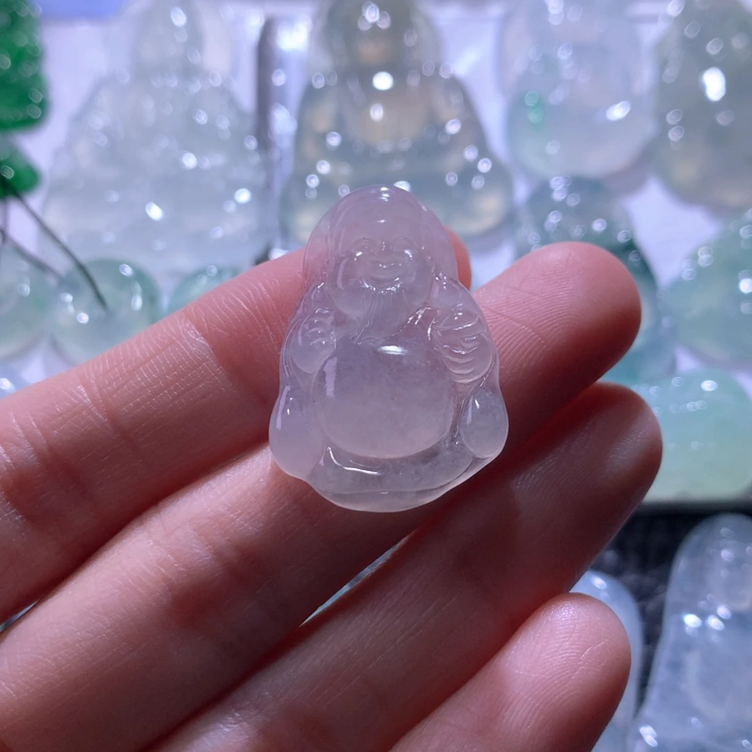 翡翠未镶嵌颈饰财神