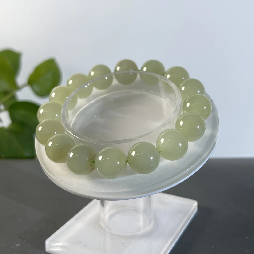 JYB28-04    和田玉-手串