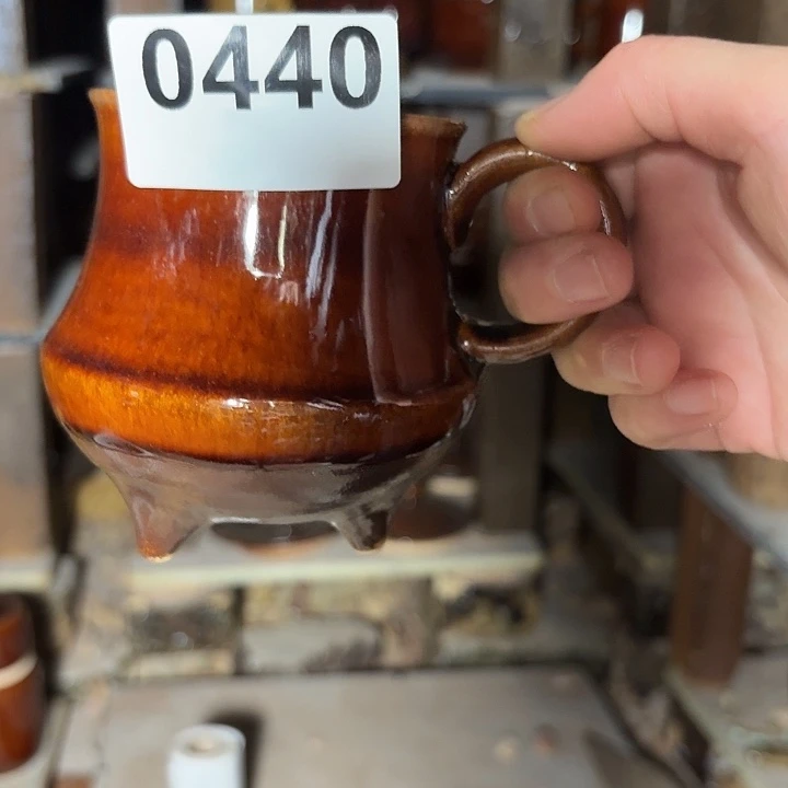 A***y0440杯子三足beiz