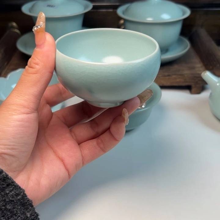 瓷片微瑕哈哈哈哈哈哈哈