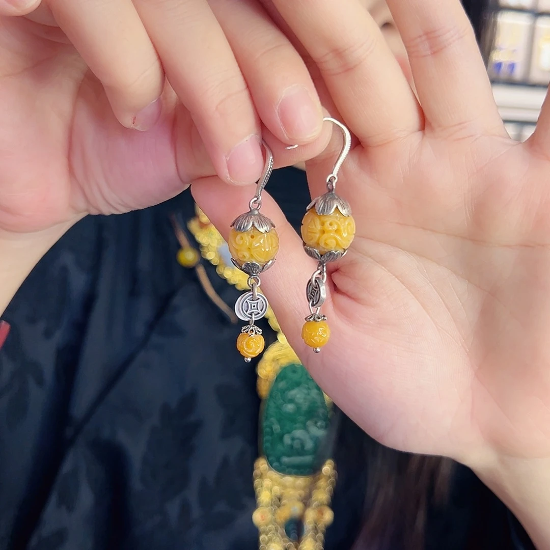 翡翠未镶嵌挂件耳环
