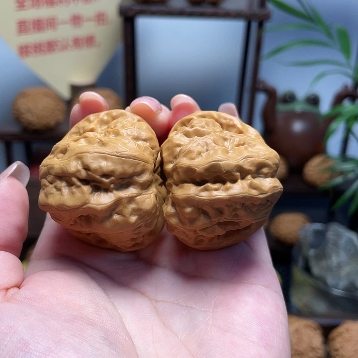 耀***C文玩核桃把件蛤蟆41闪18