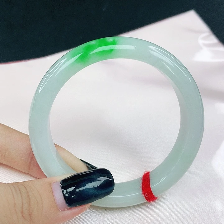 翡翠手镯未镶嵌圈52.8，1301