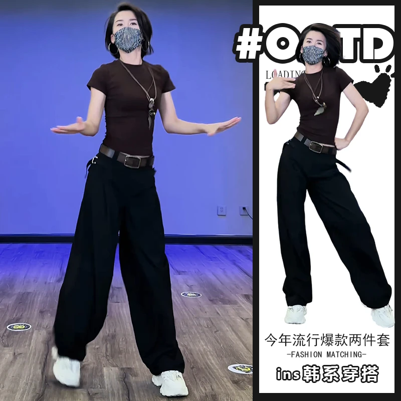 性感辣妹风时尚一起百搭棕色T恤女高腰宽松显瘦直筒阔腿裤两件套