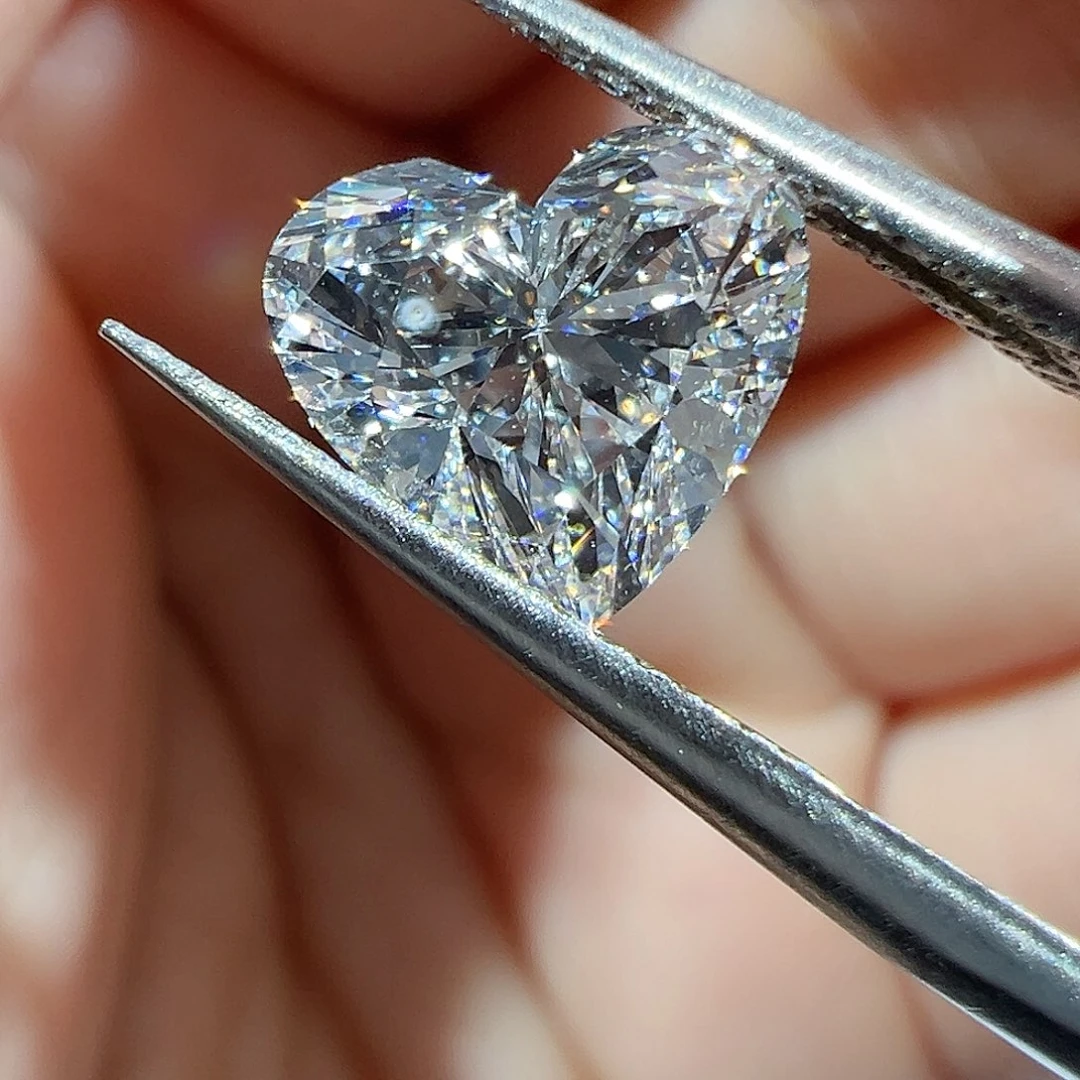 合成钻石裸石2.02ct心形培育钻双证书igi ➕ngtc