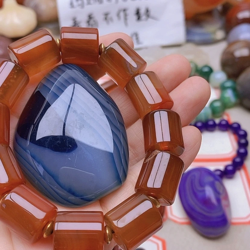 【闪购商品】未镶嵌玛瑙/玉髓珠宝半成品心****妈
