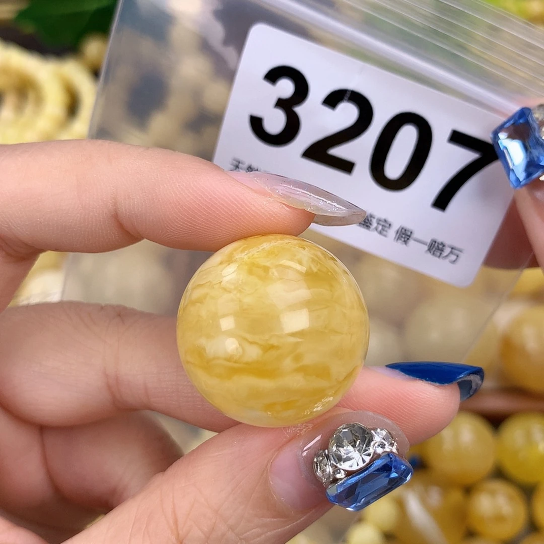 蜜蜡未镶嵌珠宝奇石25