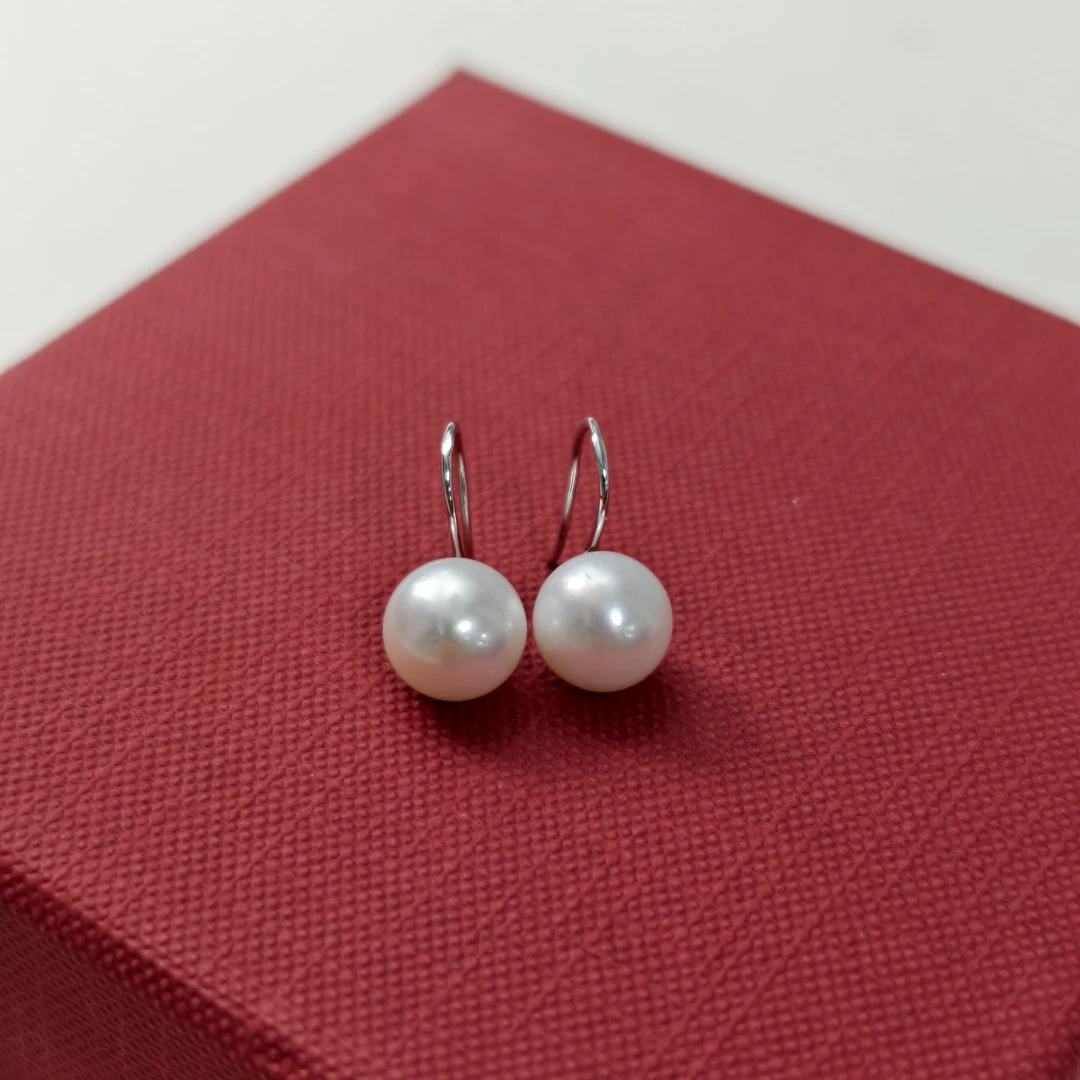 【一诺】年货节/淡水无核强光高跟鞋珍珠耳钩/非正圆 8-9mm/s925银