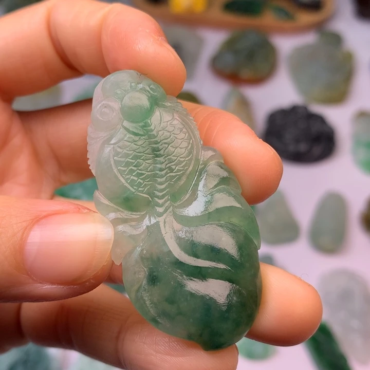 定制翡翠未镶嵌翡翠