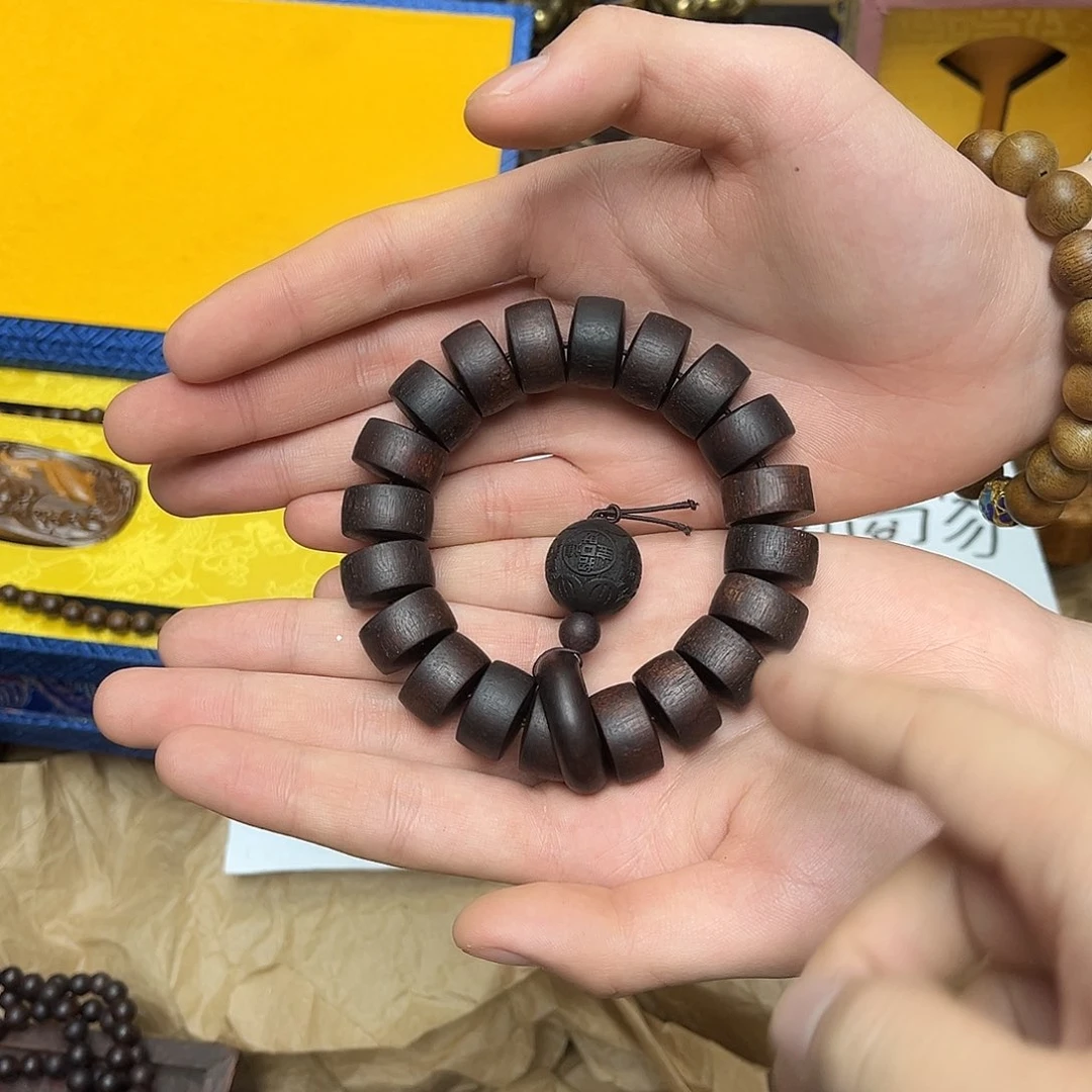 大叶紫檀（黑酸枝木类）