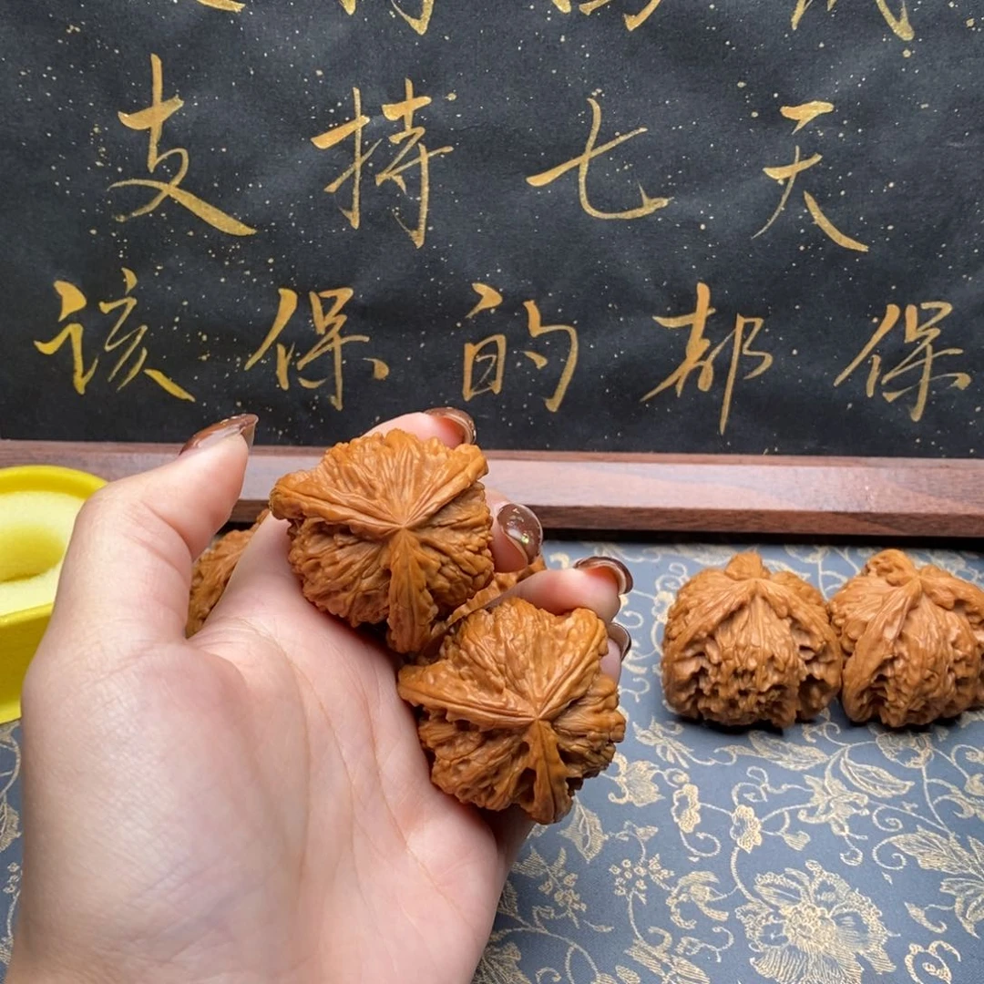 吊坠文玩核桃未*