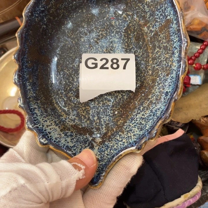 ：***青瓷片直播间火爆热卖