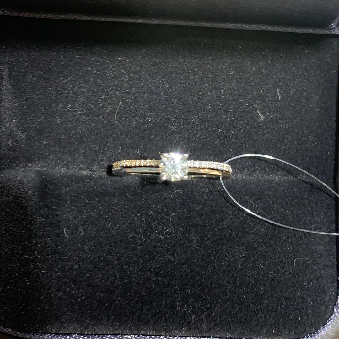 四抓 k金天然钻石戒指DS2590040