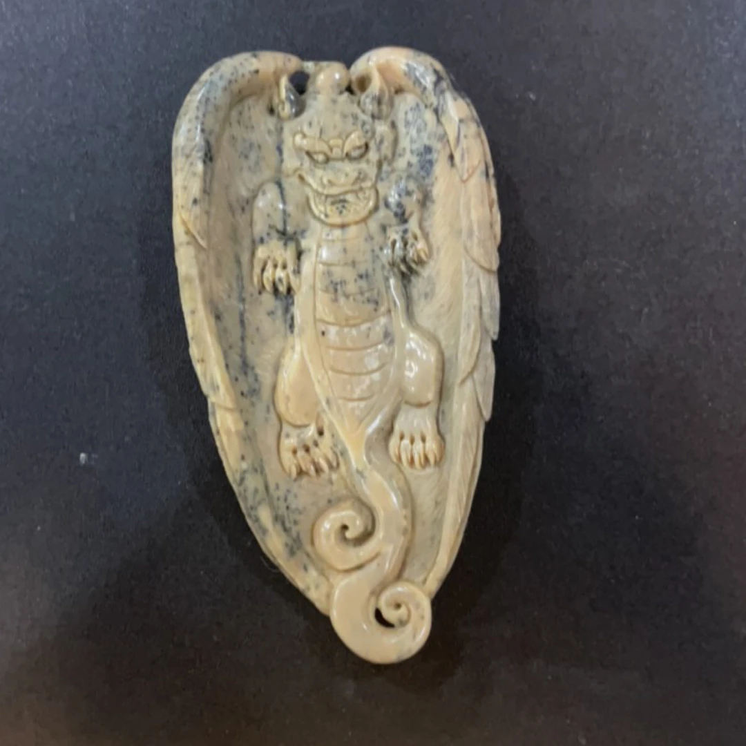 猛犸约66克雕刻件ZL100