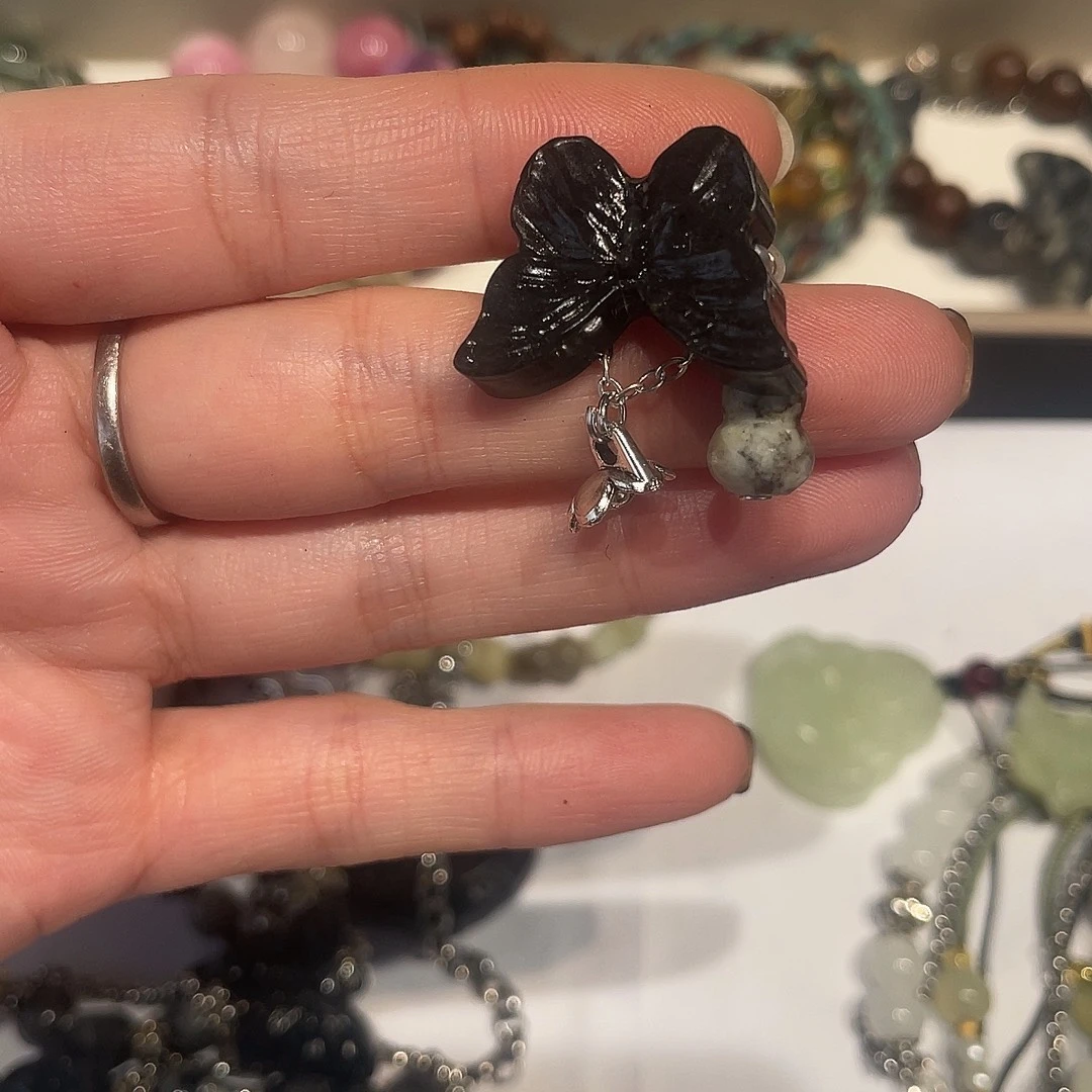 宸***˶蛇纹石玉合金颈饰