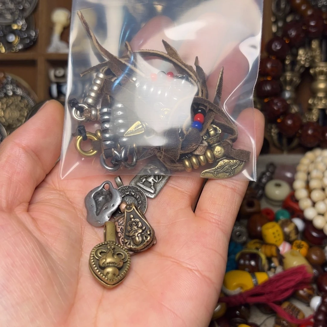 紫金钵盂菩提吊坠谭***@