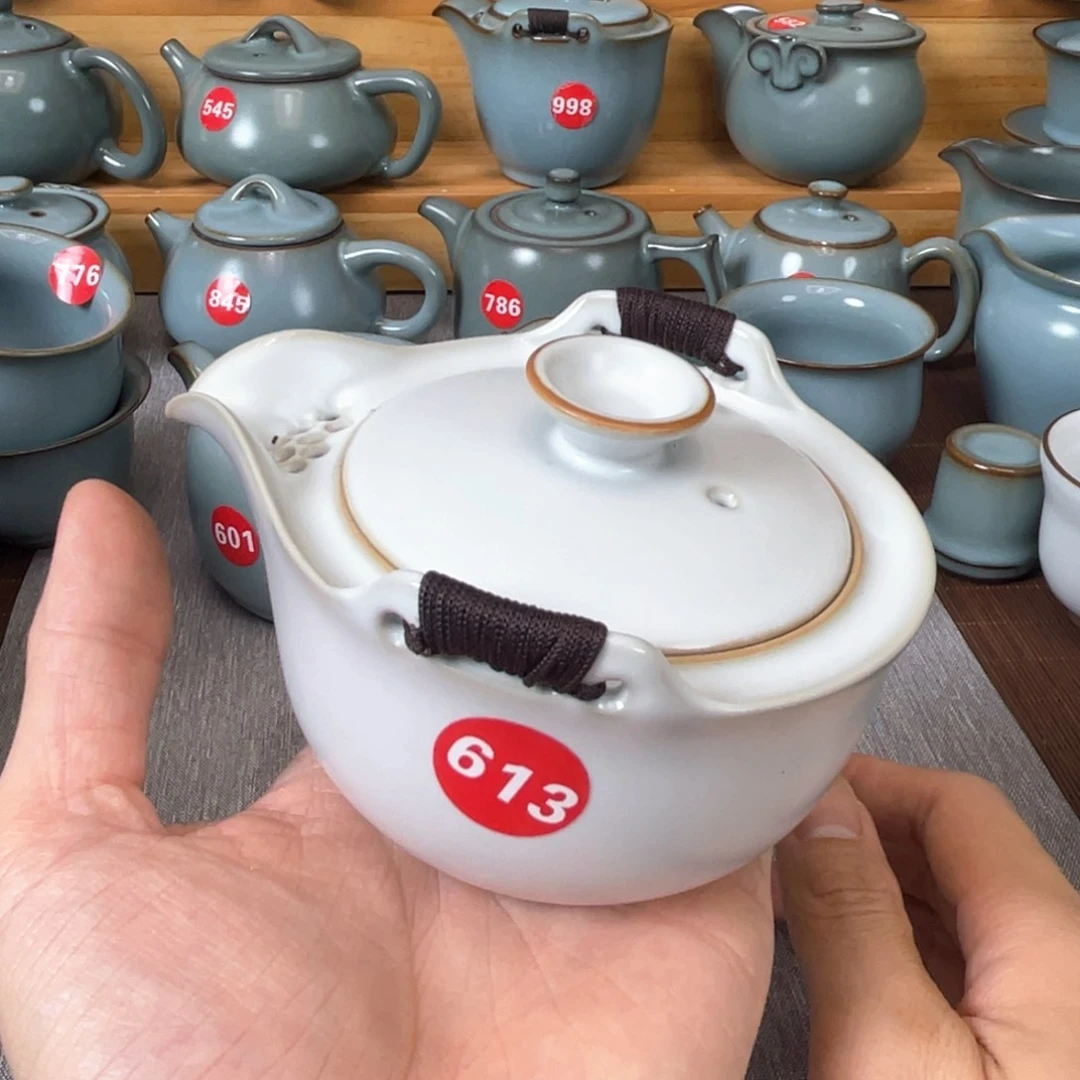 瓷片小微瑕。。。。。。。。。。