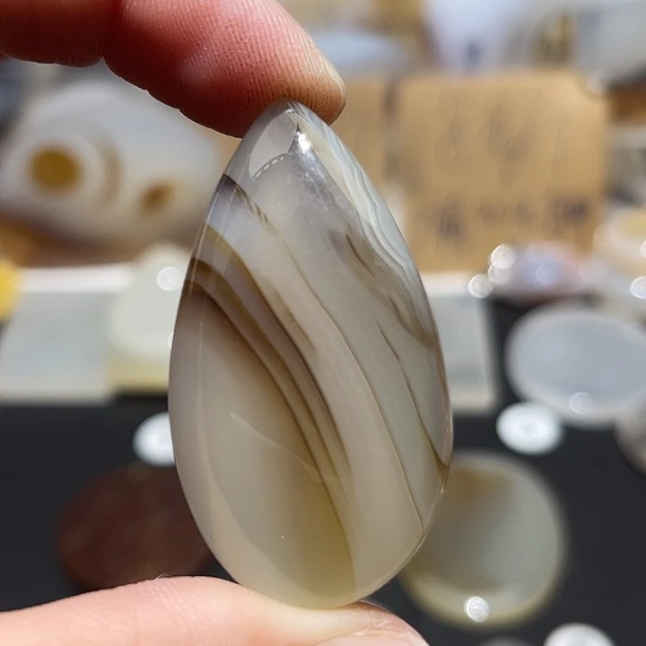 玛瑙/玉髓颈饰未镶嵌