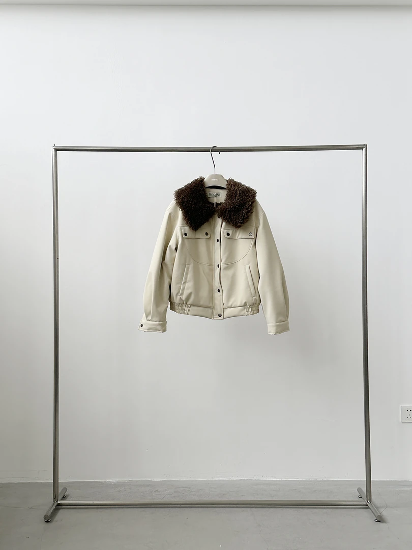 【专用清】（毛领不可取）复古毛领翻领皮衣短外套 6C298