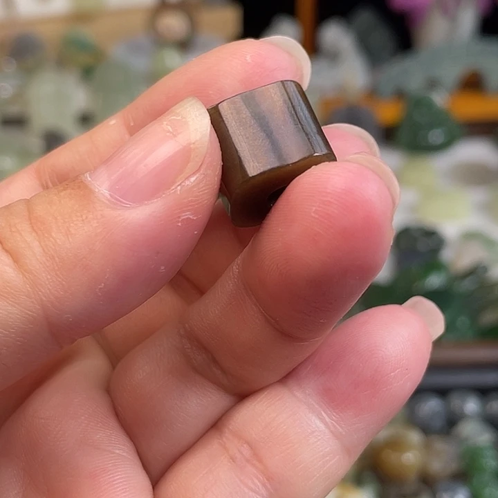 和田玉未镶嵌珠宝半成品