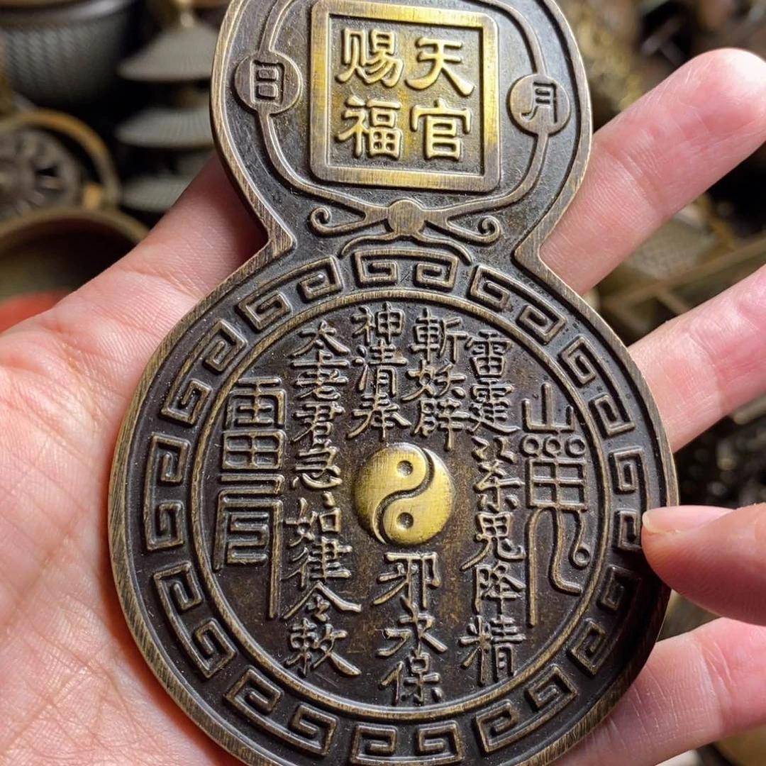 精美铜器做工精良