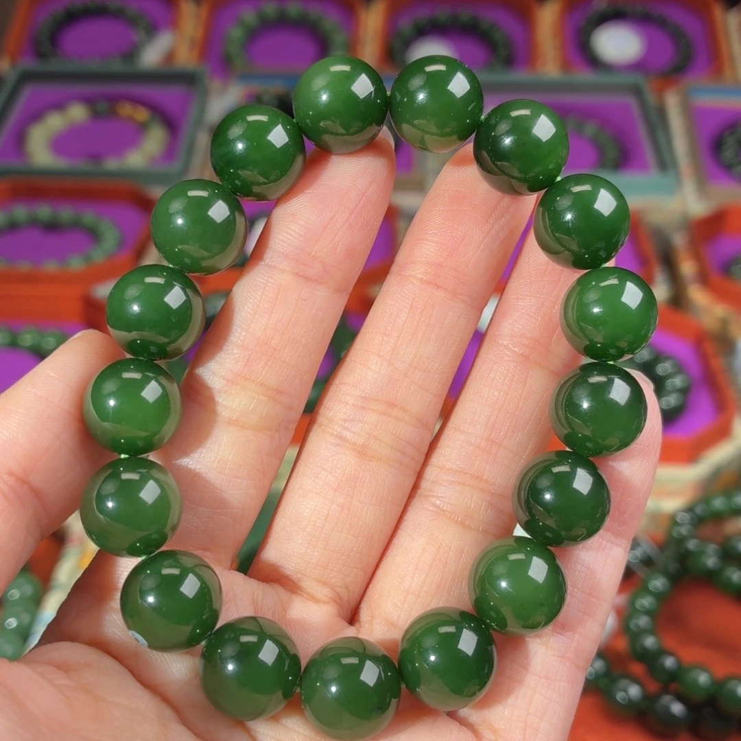 牧***列和田玉（碧玉）未镶嵌手串