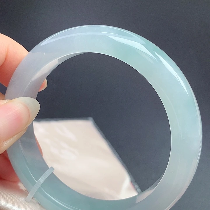 翡翠未镶嵌手镯55.6圈口