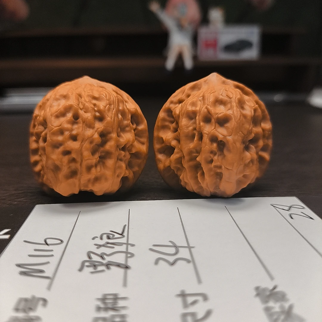 【文玩核桃】野狼34（M116）