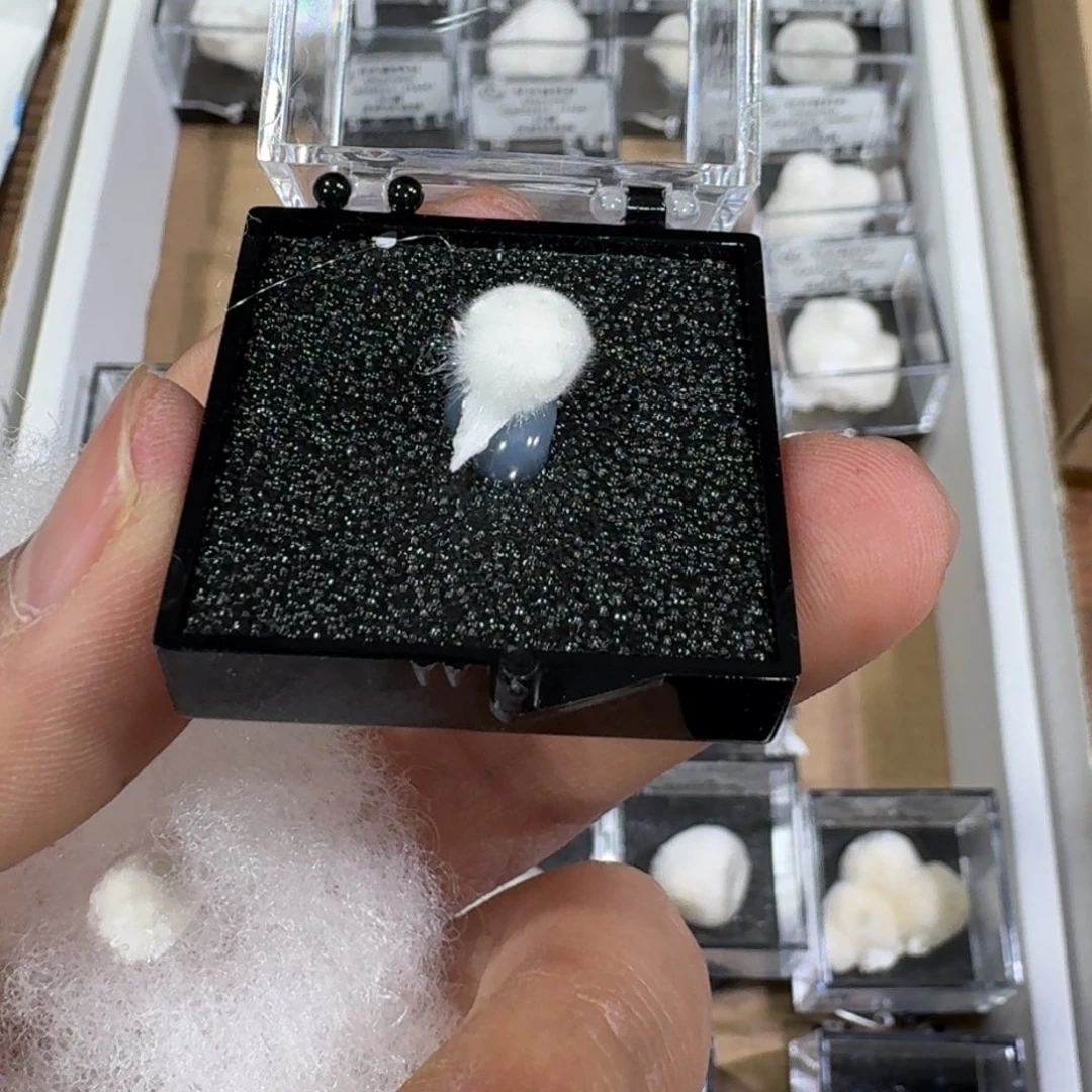 幺*哒月下珠宝严选矿物