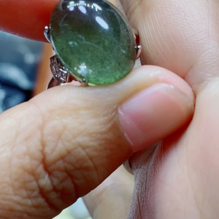 未镶嵌颈饰水晶水晶