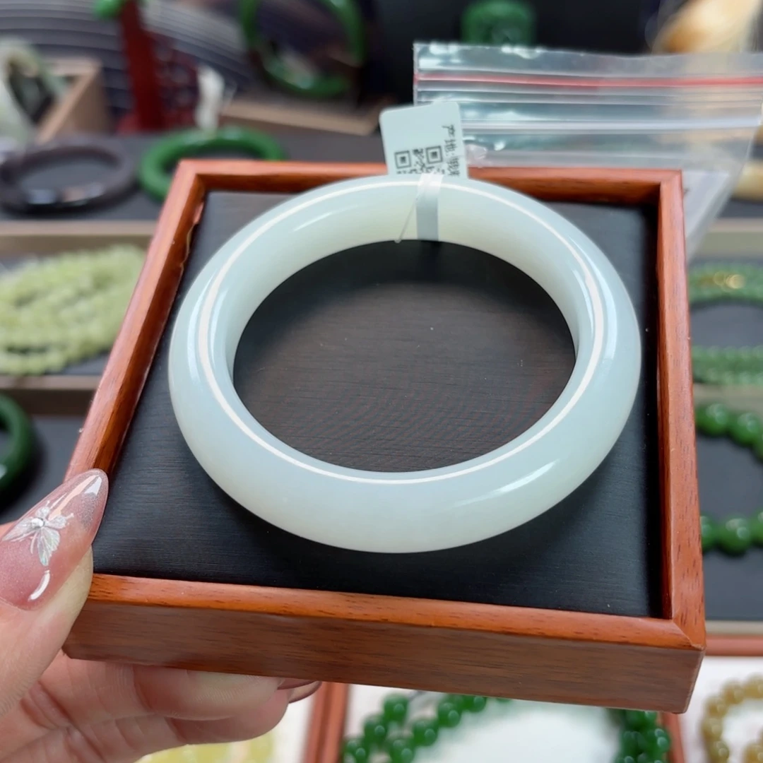 和田玉手镯58.2未镶嵌