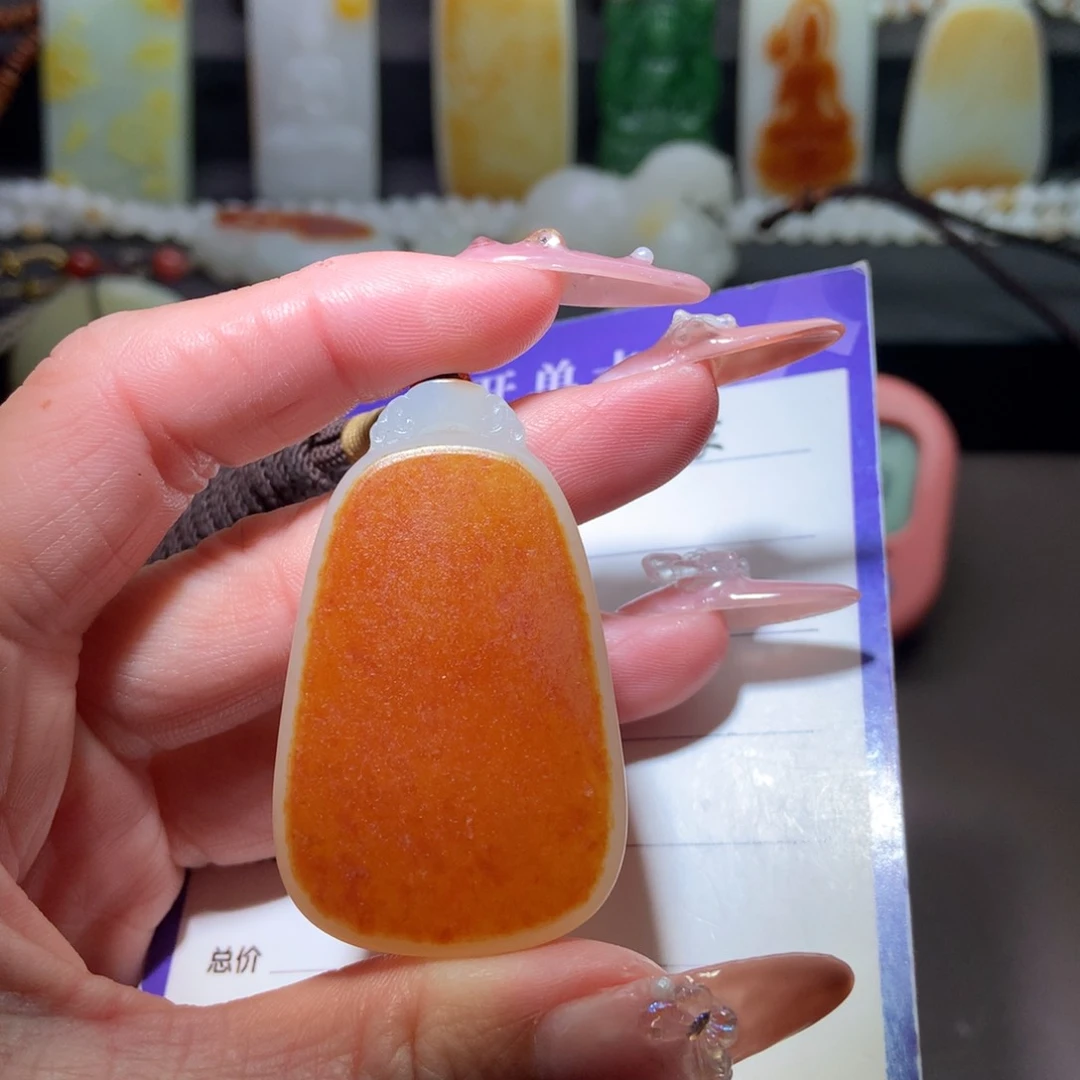 和田玉挂件未镶嵌无***逛