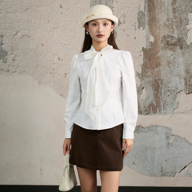 西町村屋甜美衬衣女装2025冬季新款蝴蝶结系带长袖衬衫XAAD10489