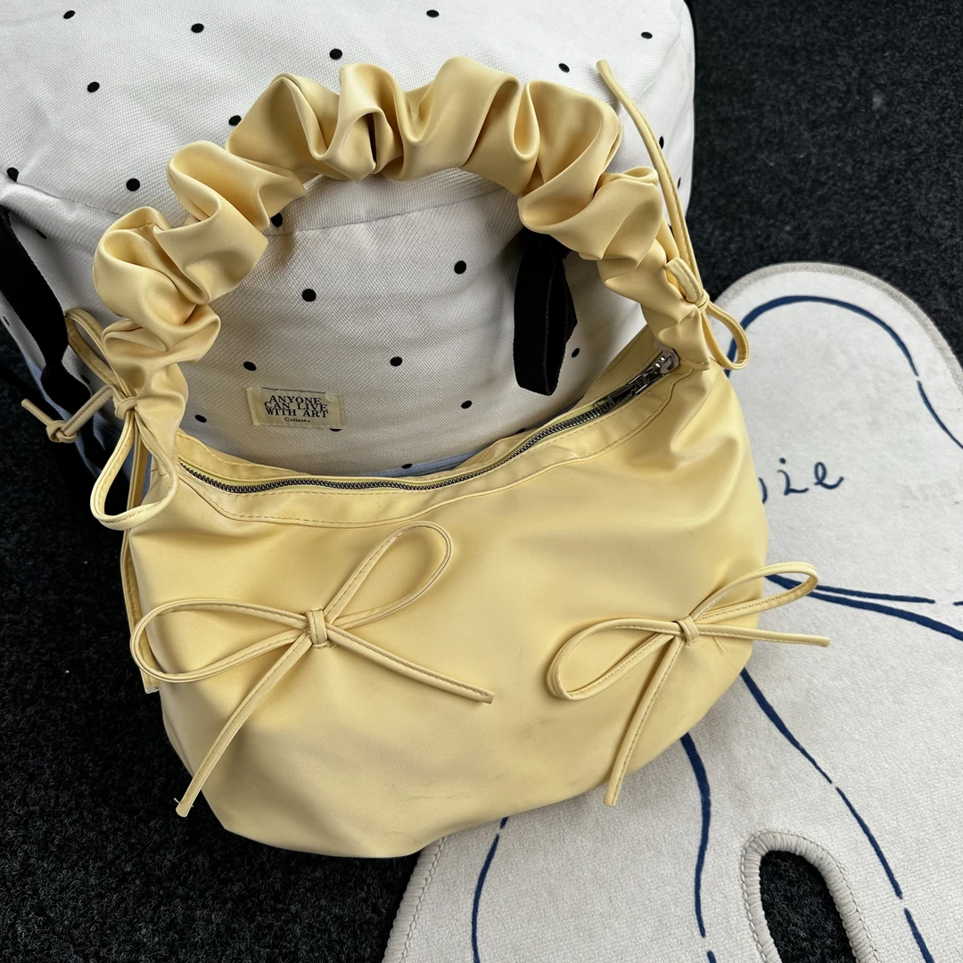 一张同学【长约38宽10高20单位厘米】时尚手提单肩包C5005黄色