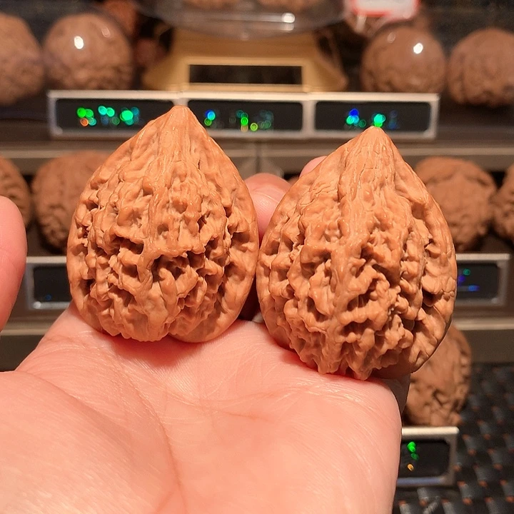 文玩核桃把件秦鸡