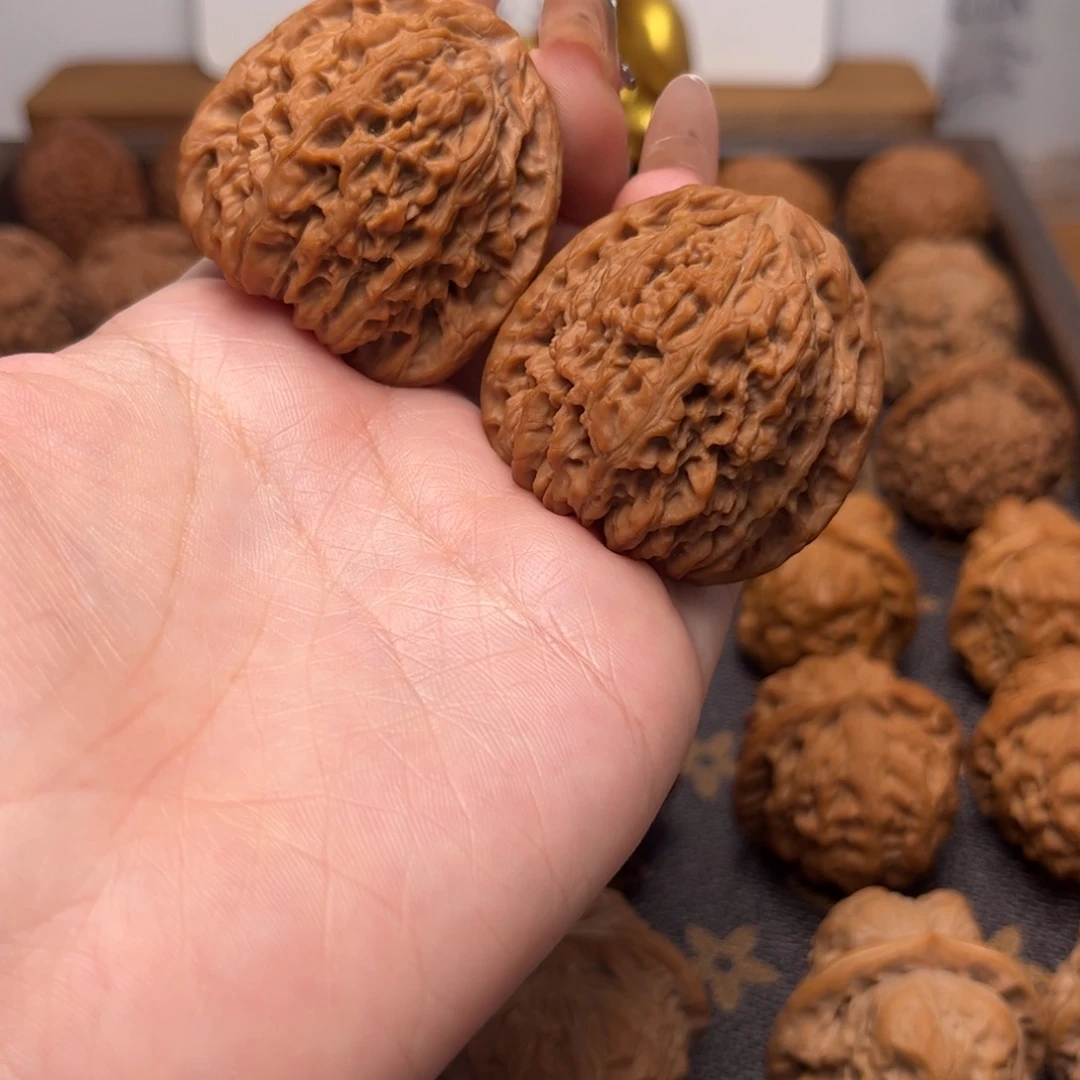 文玩核桃把件南疆石42全