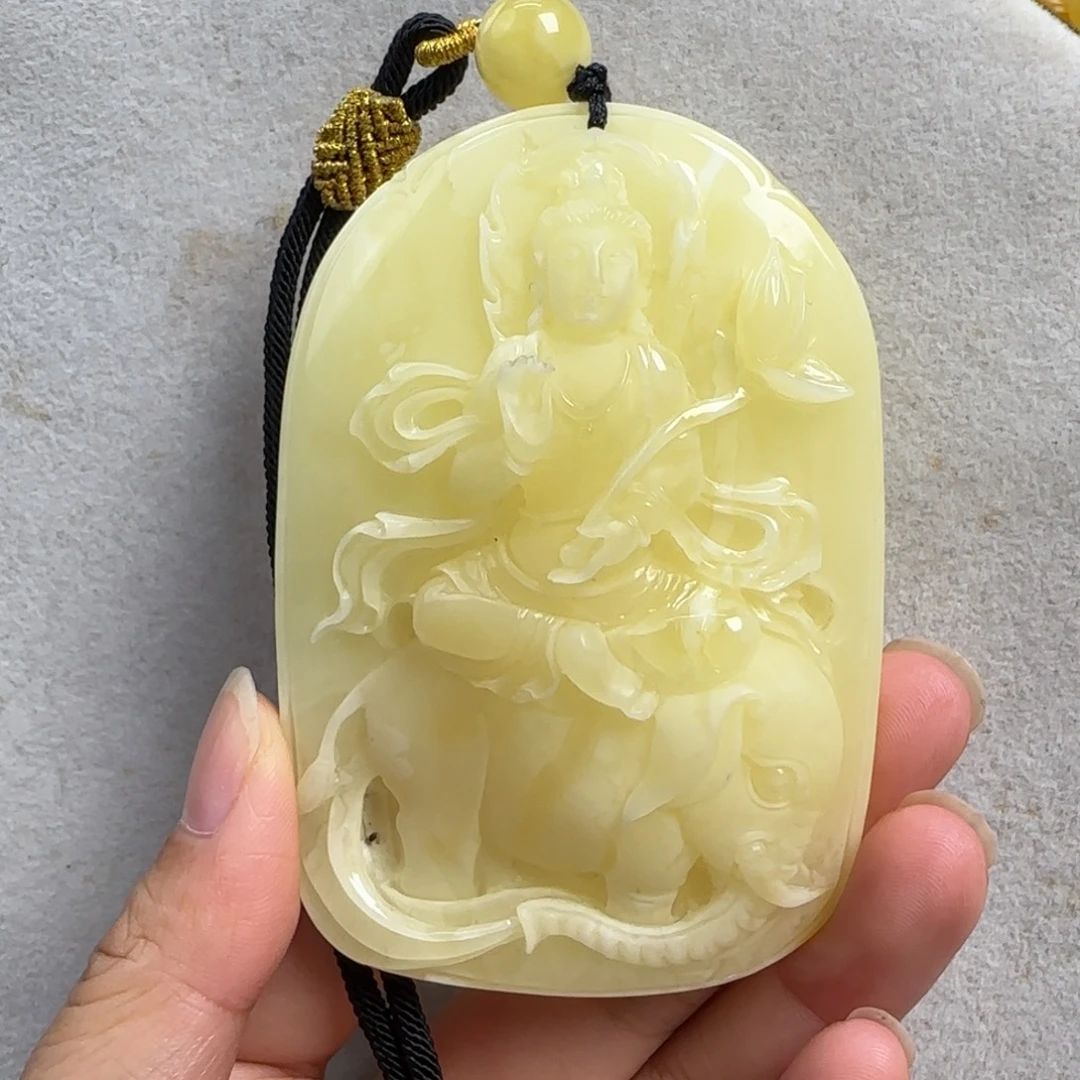 蜜蜡未镶嵌珠宝奇石