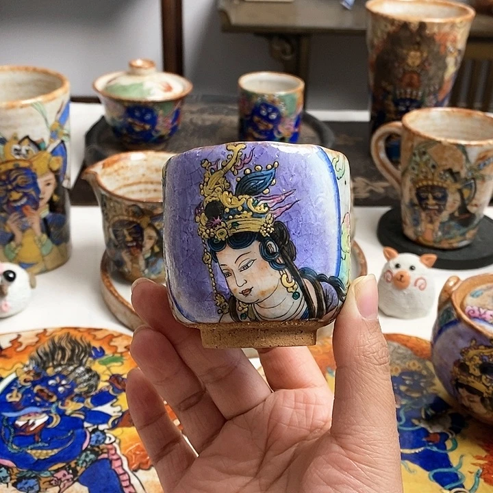 手工手绘水月观音茶杯