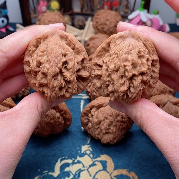 文玩核桃把件麦虎43