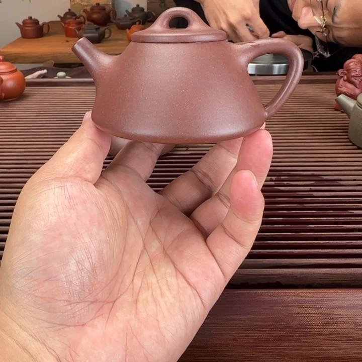 茶壶紫砂水潭紫泥140cc半手