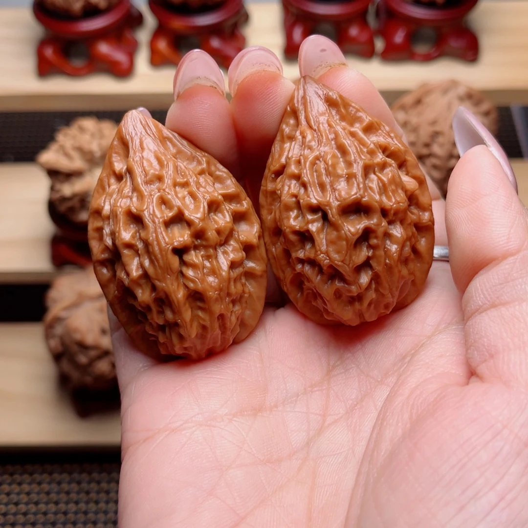 文玩核桃把件幽 灵鸡心