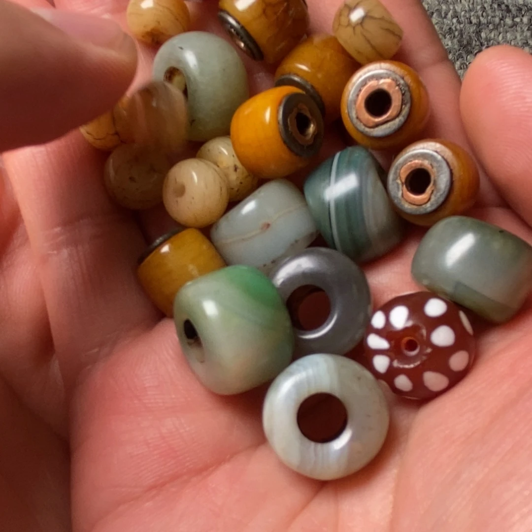 玛瑙/玉髓珠子未镶嵌微瑕玛瑙