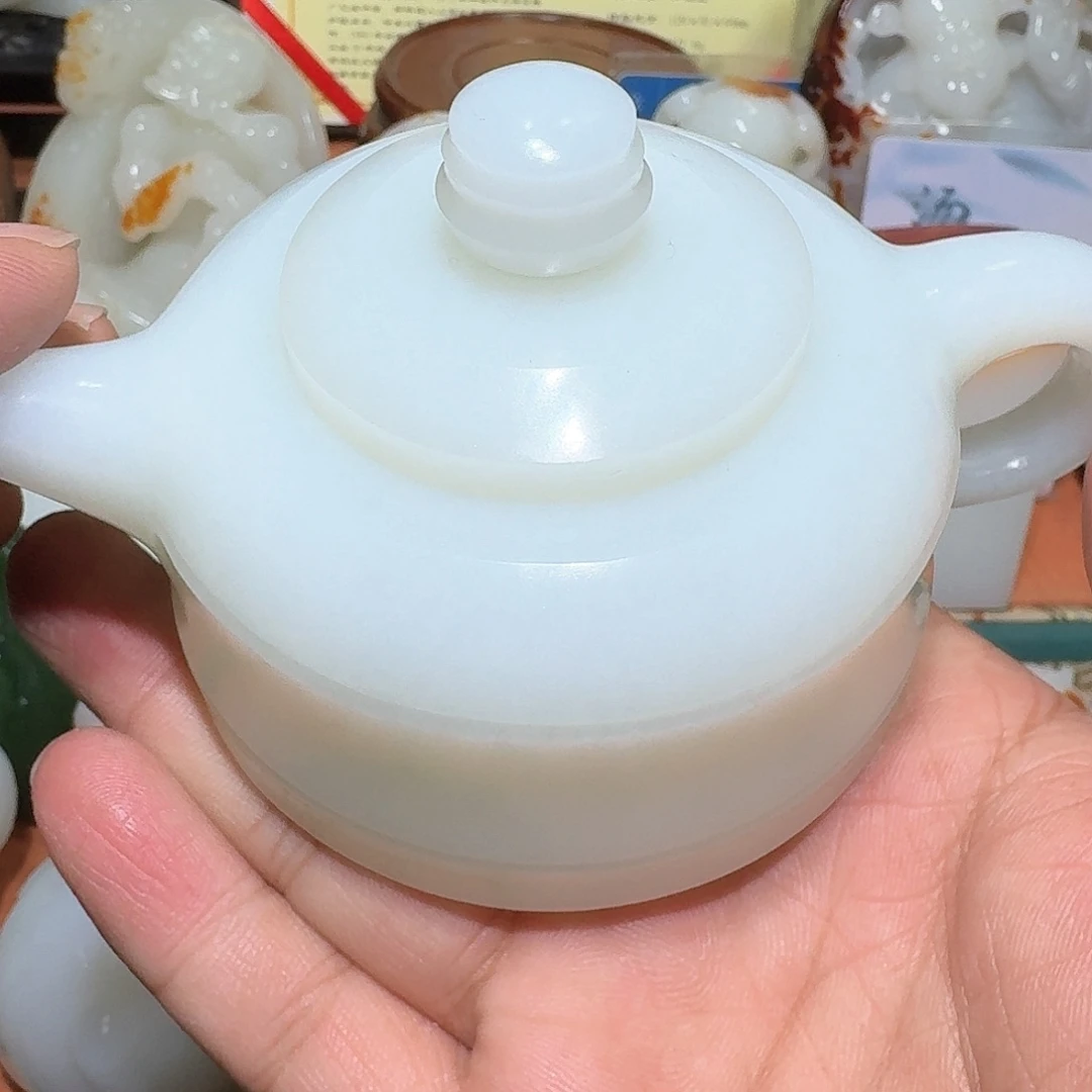 未镶嵌和田玉把件